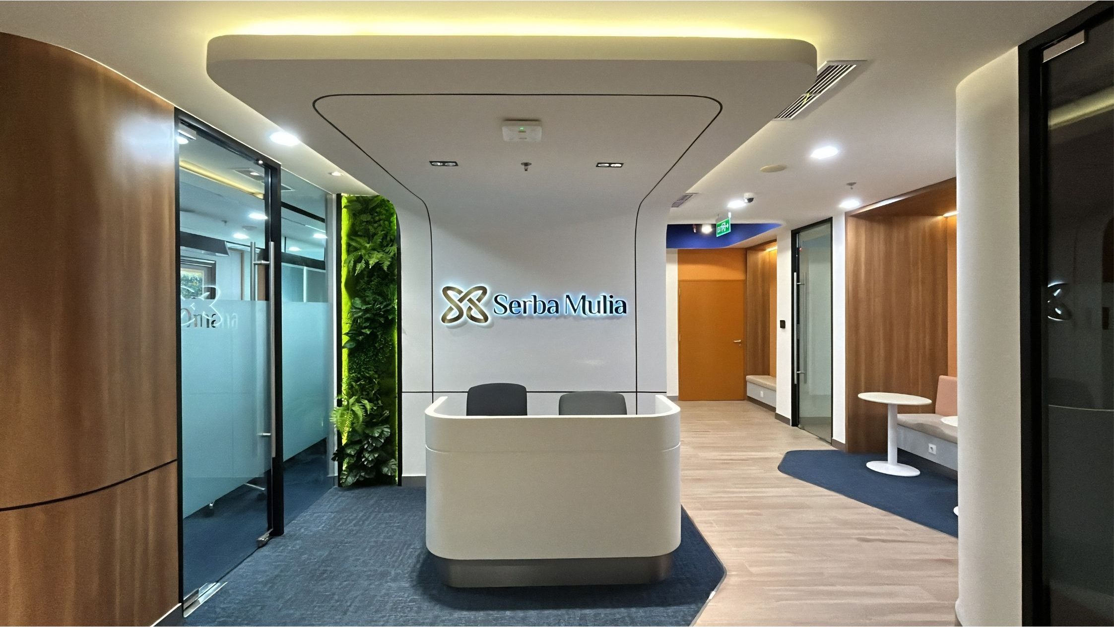 Lobi kantor pusat Serba Mulia Group