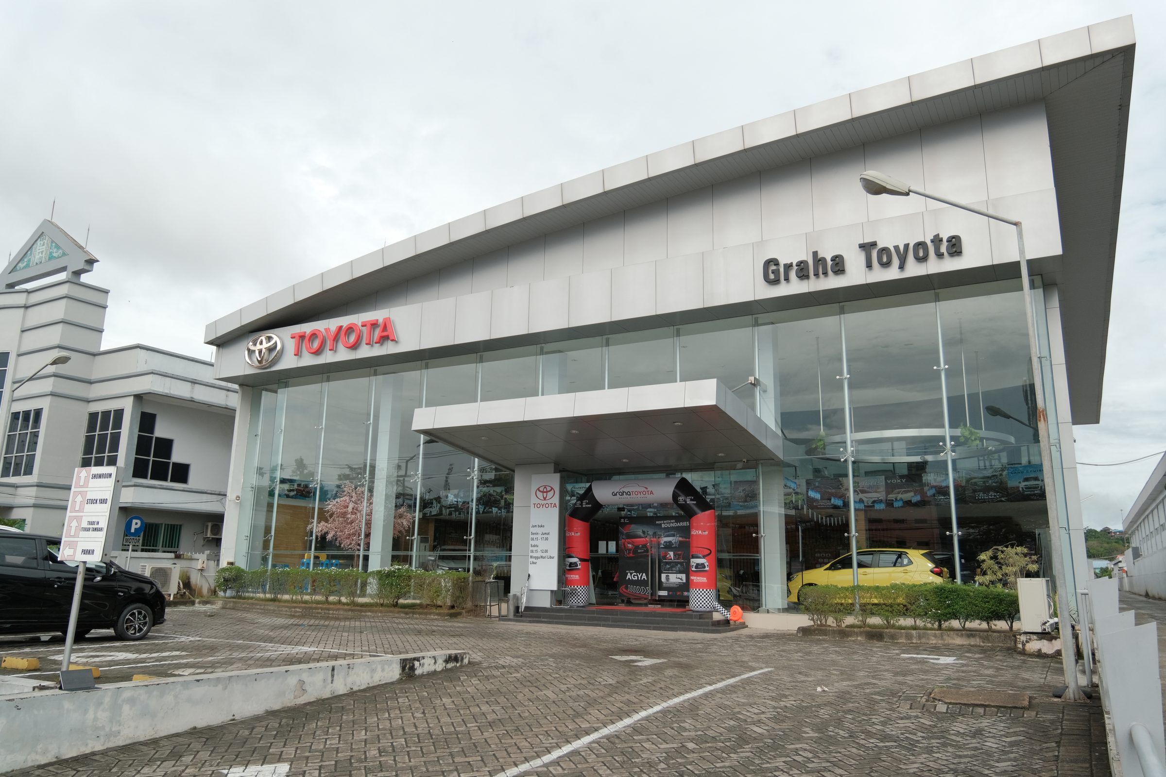 Dealer Graha Toyota Serba Mulia